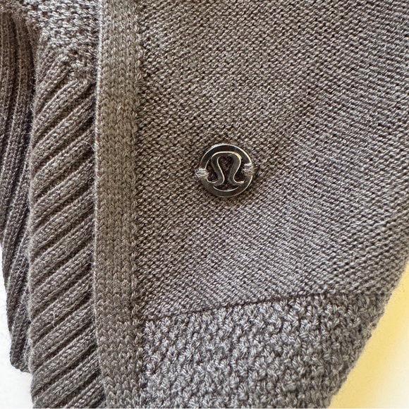 Lululemon Be At Ease Poncho Graphite Grey Knit Cashmere Blend Sweater One Size - Picture 6 of 15